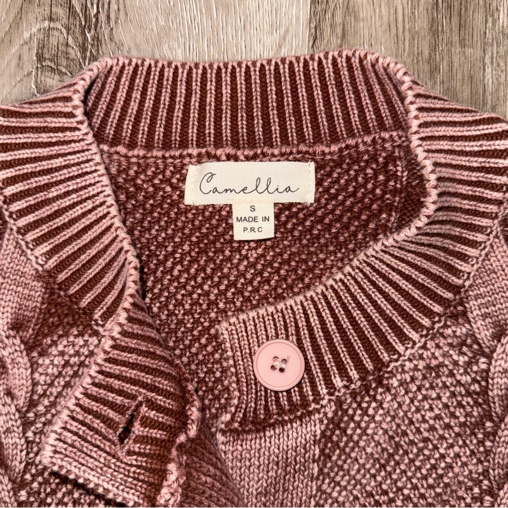 NEW Camellia Cable Knit Button Cardigan in Burgundy color size Small - Picture 6 of 6